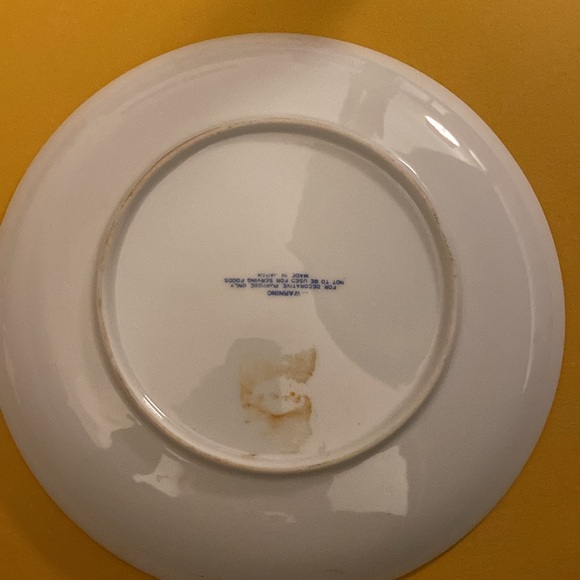 Two Currier and Ives 8” Collector Plates - Picture 6 of 8